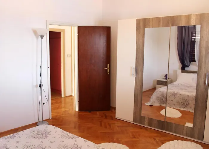 Apartament 572a *